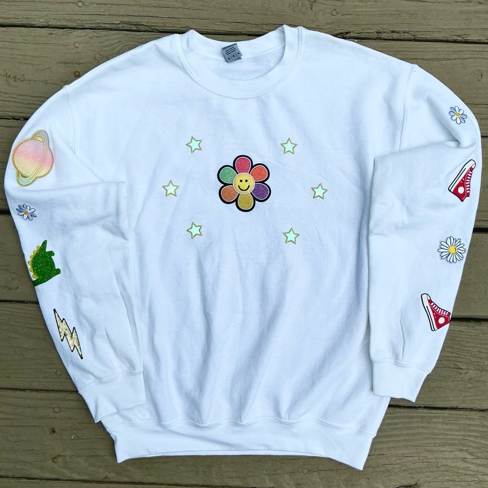 Size Medium White Sweatshirt Crewneck with Colorful Embroidery Patches